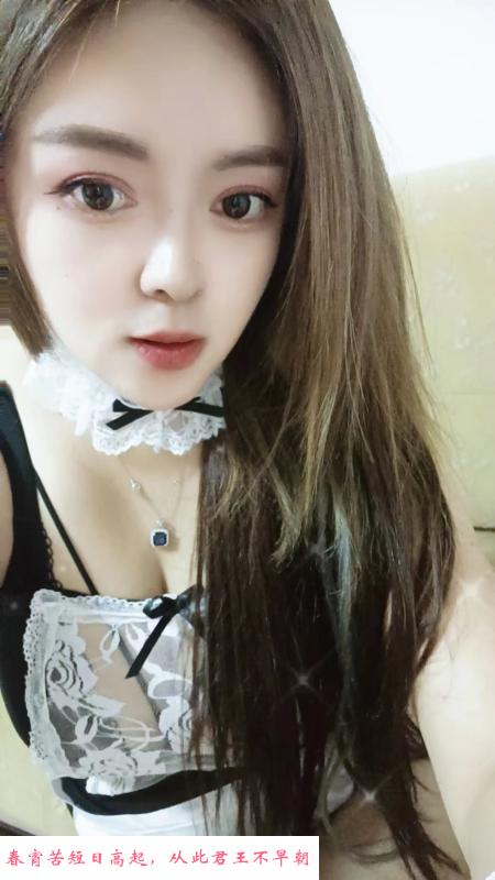 泻火时尚小妞 第2张