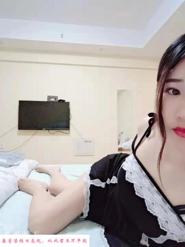包河区骚逼大长腿 第1张