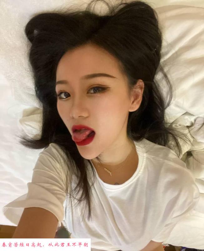 青年城妹子口活妙 第1张