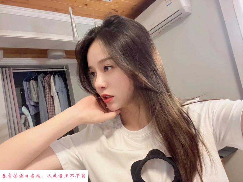 气质姐姐近半年巨火 第1张