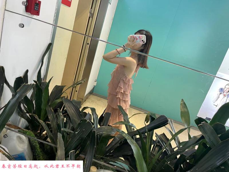 书城路美少女 第2张