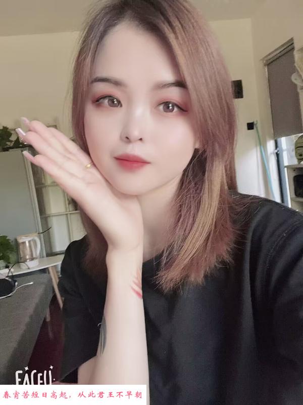 寮步老师莉莉 第1张