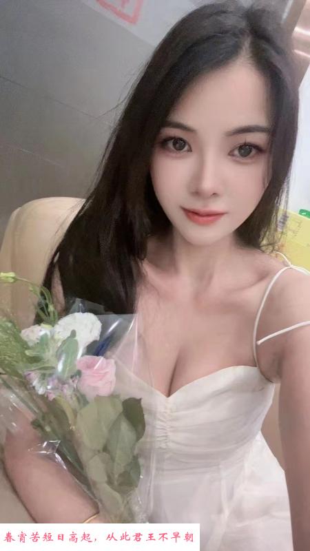 海珠燕岗颜值妹 第2张