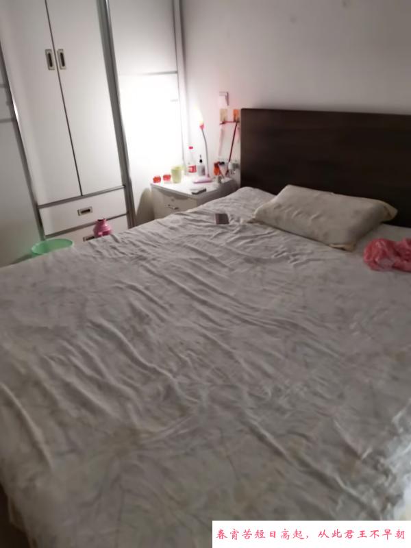大胸均匀身材 第2张