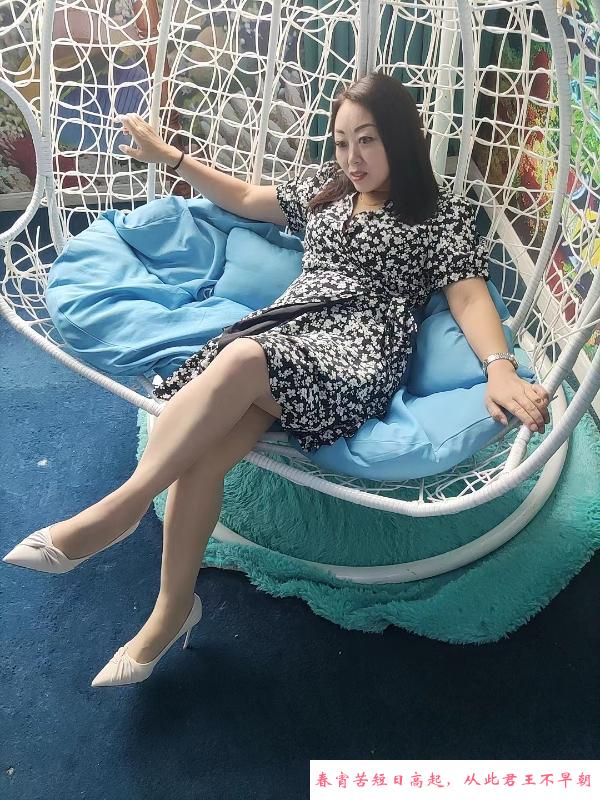 叠石桥野战三十路少妇 第3张