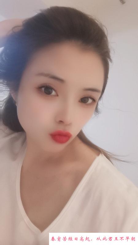 东站附近小魔女 第2张
