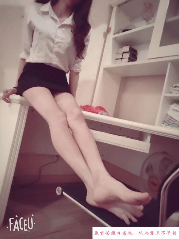 杨浦美腿小妖月 第1张