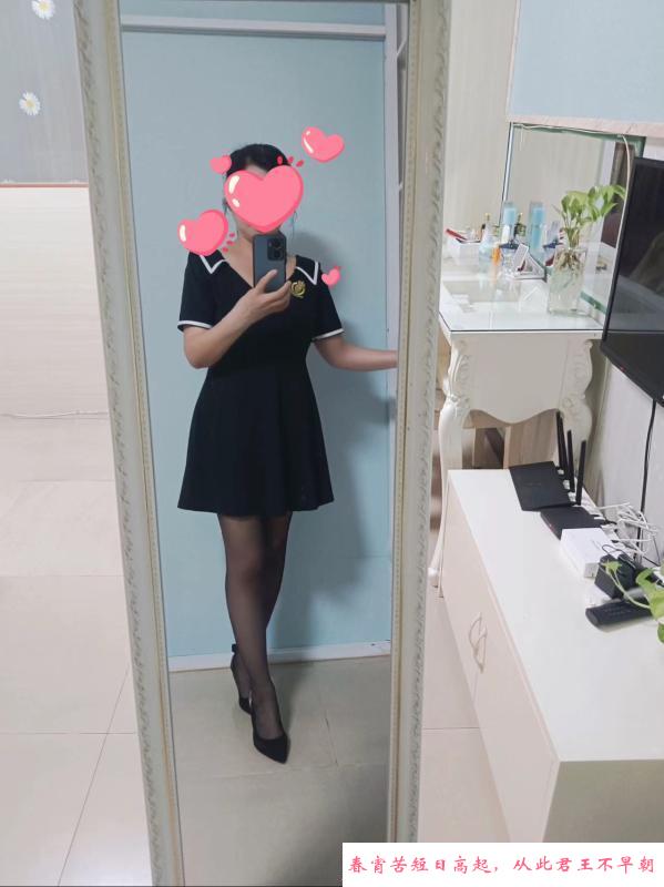制服情趣性感御姐 第1张