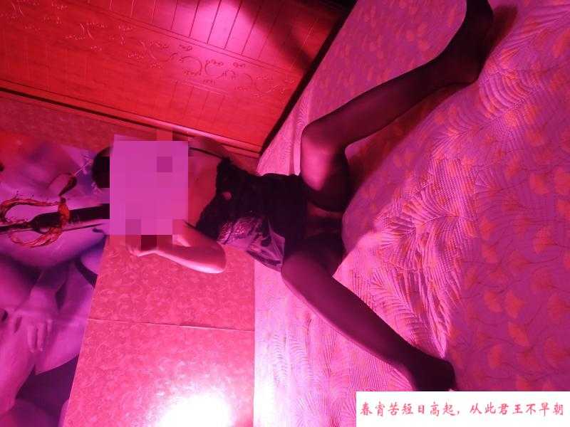 服务控风骚少妇 第1张