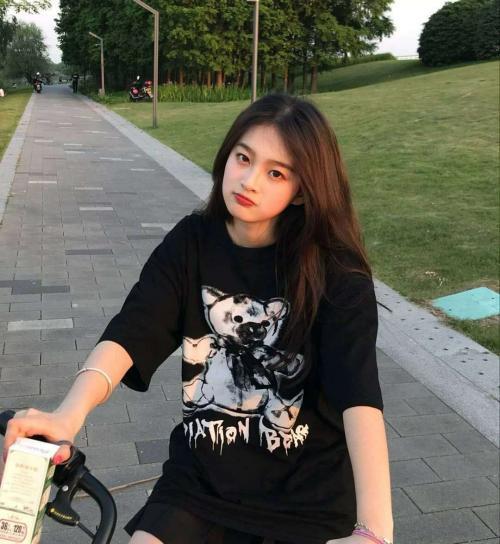 山东济南清纯妹子操得舒服 第1张