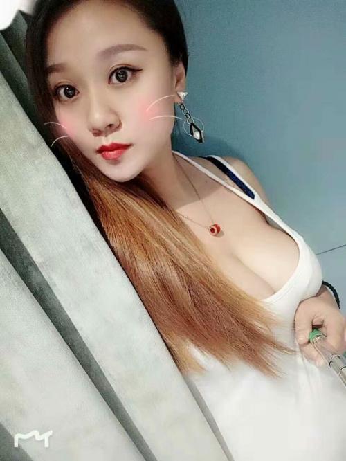 萧山依欣 第1张
