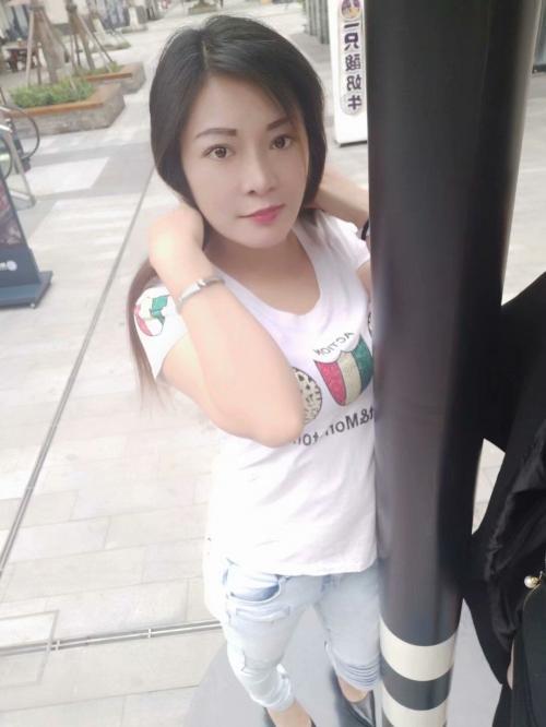 渝中轻熟女花花世界 第2张