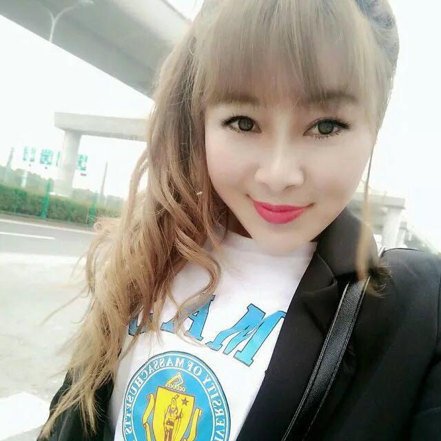嘉定一欲女 第2张