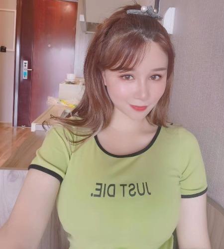德思勤e奶小姐姐 第2张