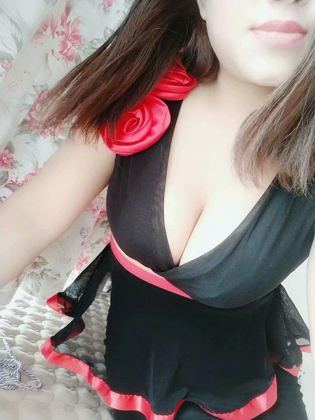 杨家坪楼凤38D大奶少妇 第4张