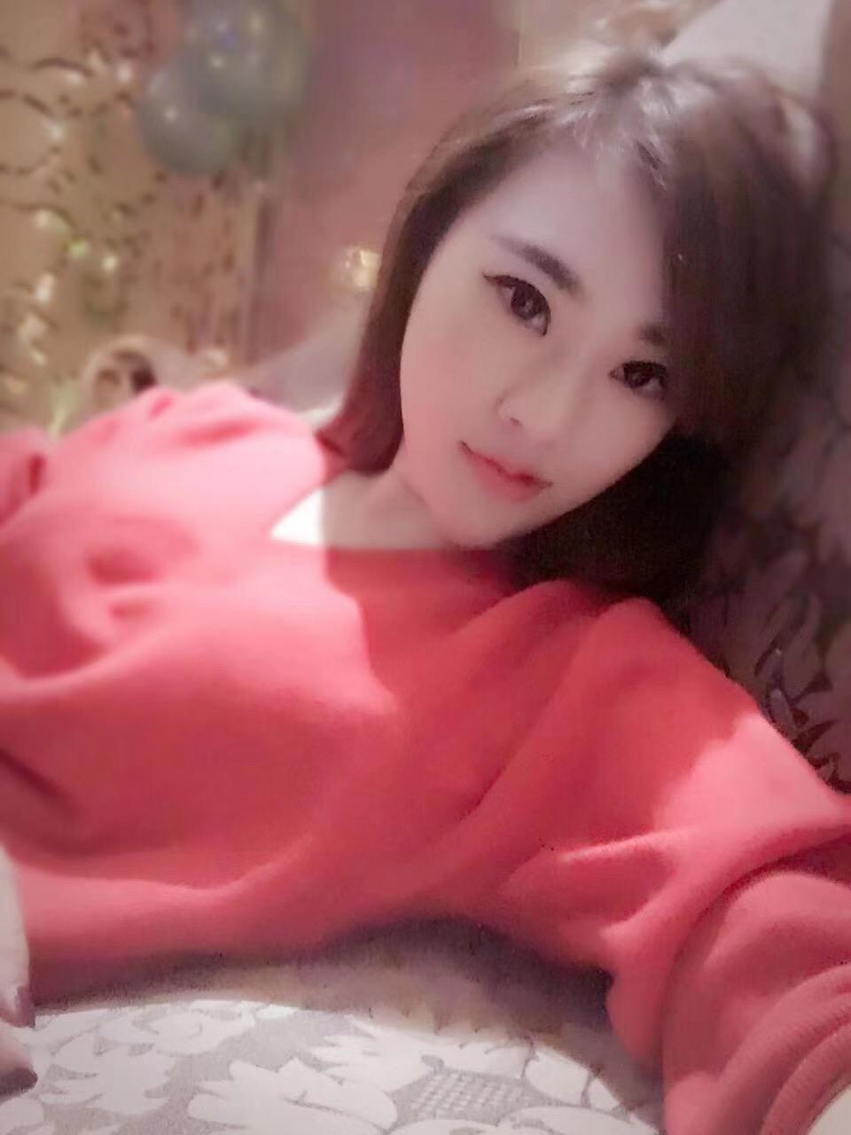 南京南京95年的小骚货 第2张