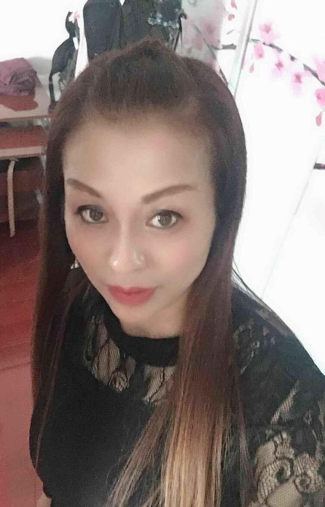 约个熟女还一波三折的,2个熟女都很骚 第5张