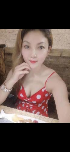新疆骚女口活、杜龙，后入样样精通 第2张