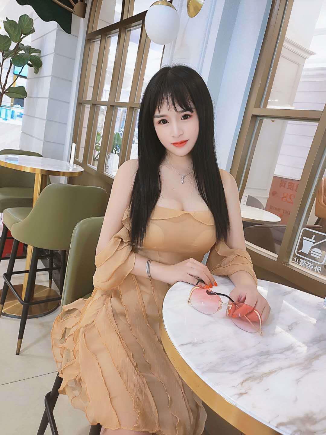 2020年7月21温柔态度好的诗诗,小舌头灵活 第3张