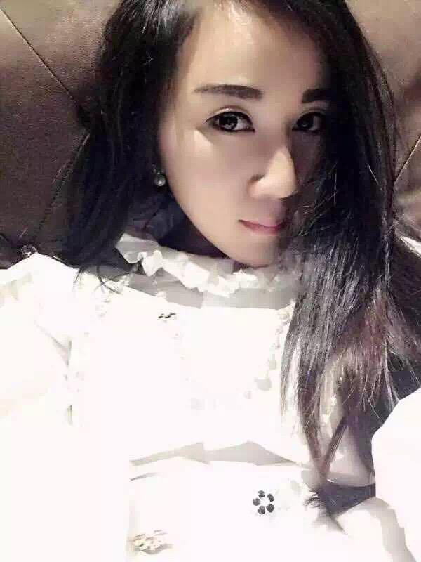享受女神级别高跟丝袜后花园服务，酒店包房 第6张