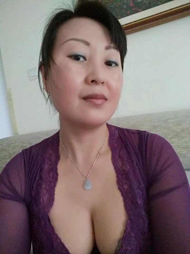 熟女知心姐姐 第3张