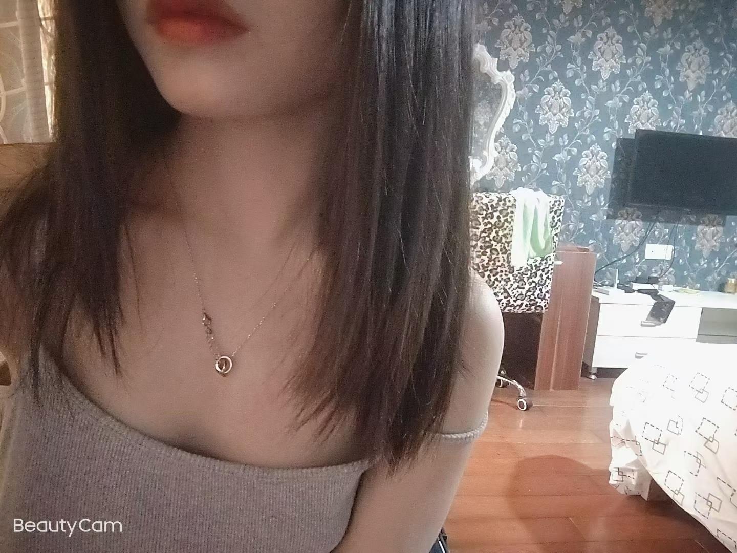 江西南昌00后小姐姐 第3张