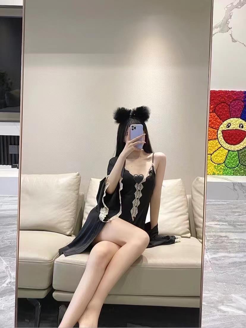 武汉硚口区嫩妹 第2张