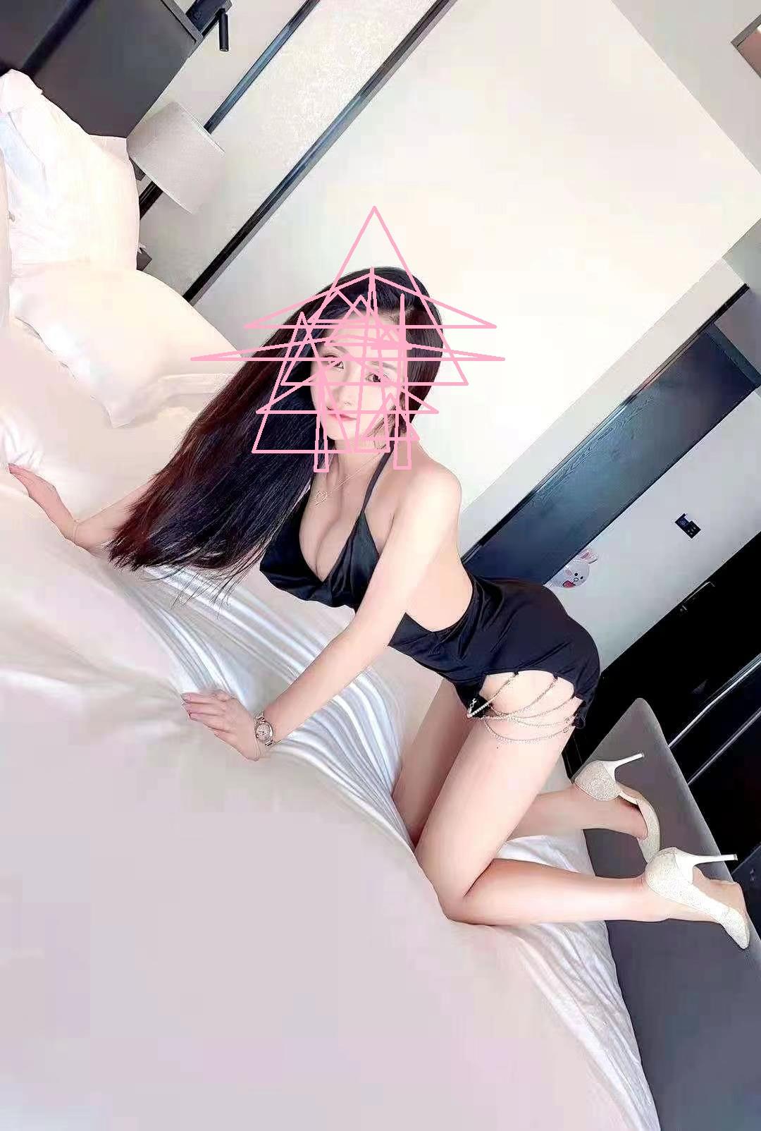 运气好尝到极品美女 第2张
