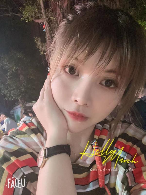 南山小骚妇 第1张