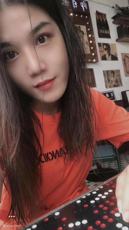 佛山乐从小姐姐 第2张