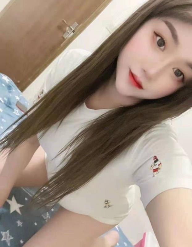 实惠的微胖朵朵 第1张