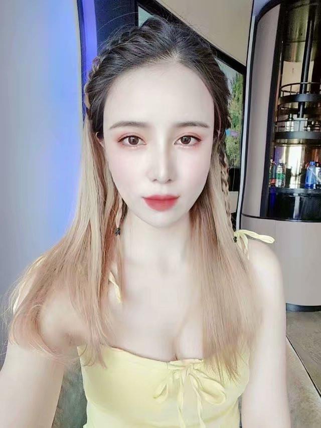南京成熟女 第2张