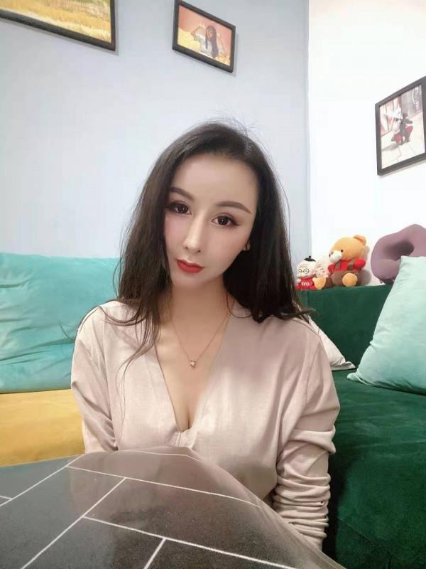 热情小女人薇薇 第4张
