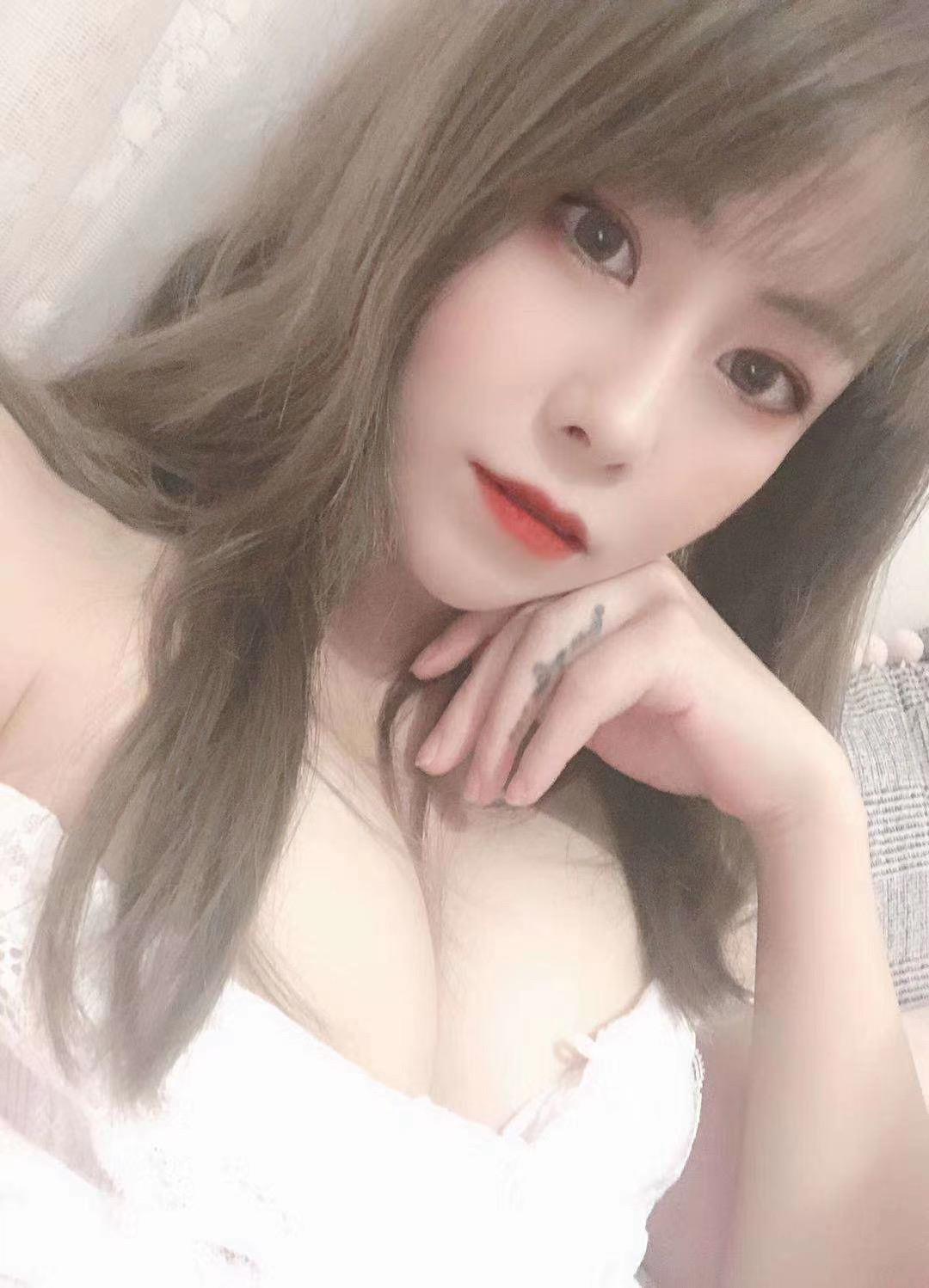 毒龙钻得很深，全套颜值服务系 第2张