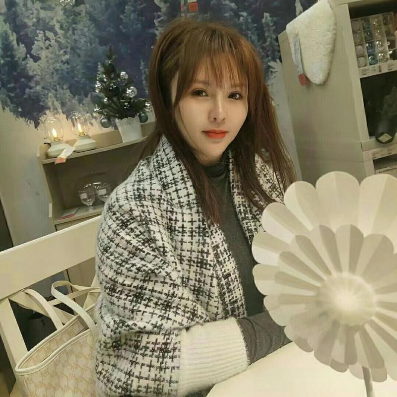 无锡新区年轻妹子 第1张