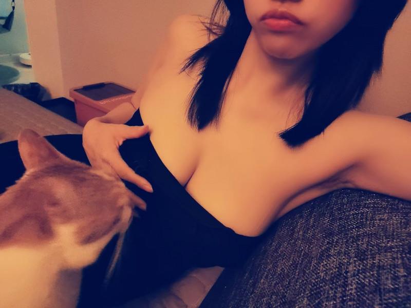 合川路附近巨乳妹子 第3张
