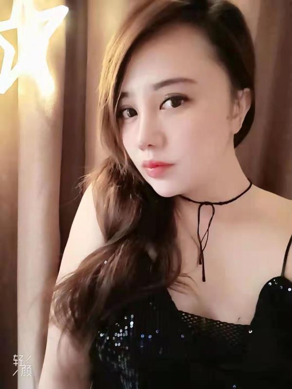 泡泡浴水床小晓 第1张