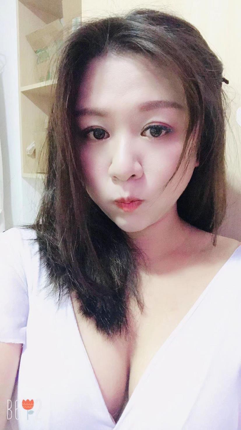 少妇小莲 第1张