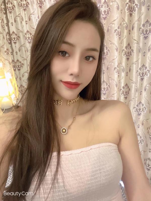 长沙大奶妹子苏恩 第2张