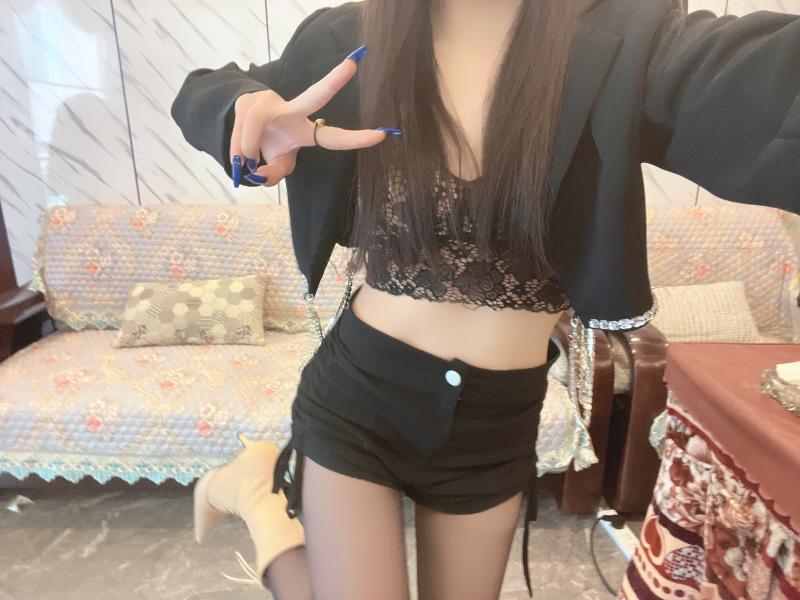 武侯小可爱月月 第2张