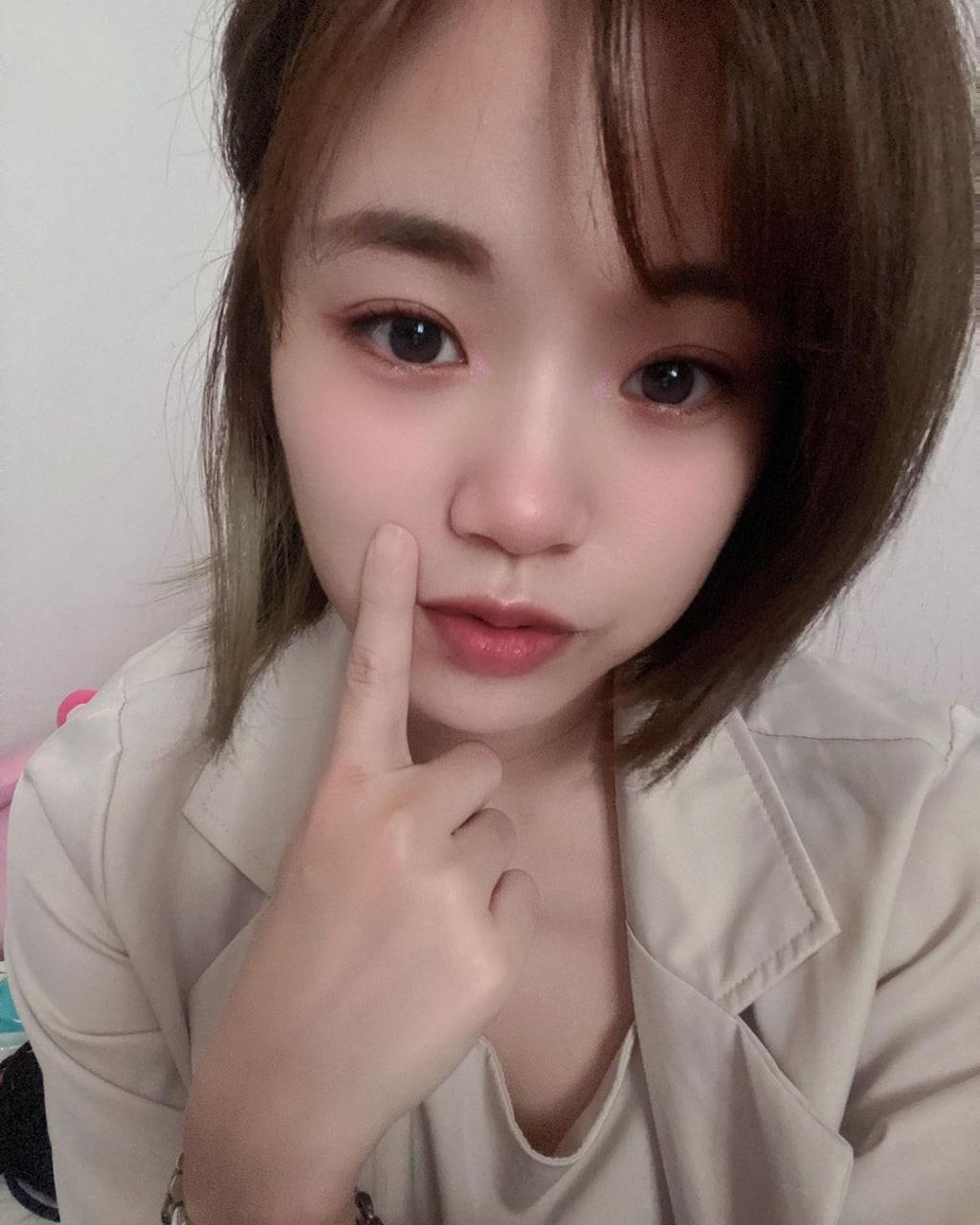 温柔年轻美女，身材高挑口活好 第1张