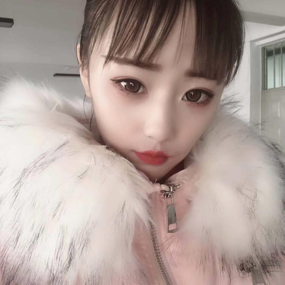 服务好的年轻美女还可以双飞 第1张