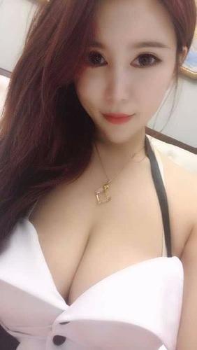 约到一个大奶，搞起来超爽 第1张