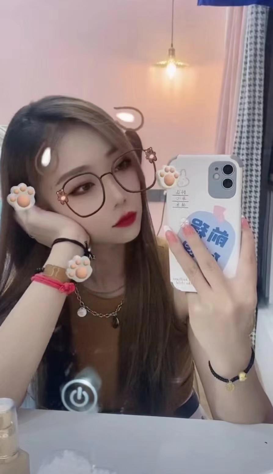 推荐成都武侯区一个服务还不错的妹儿 第3张