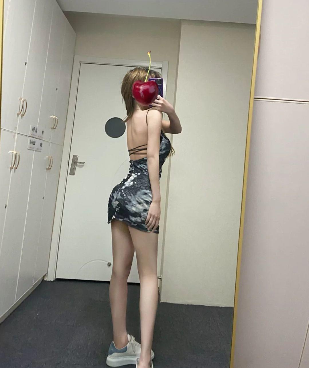 小美女服务周到体验不错 第1张