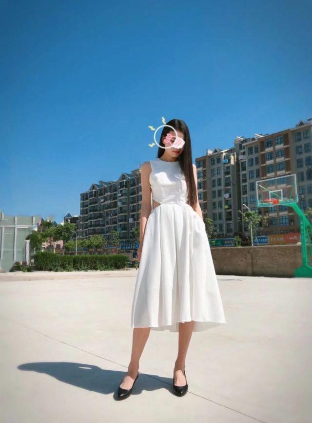 汉阳沌口汉阳客运站一长腿妹纸 第4张