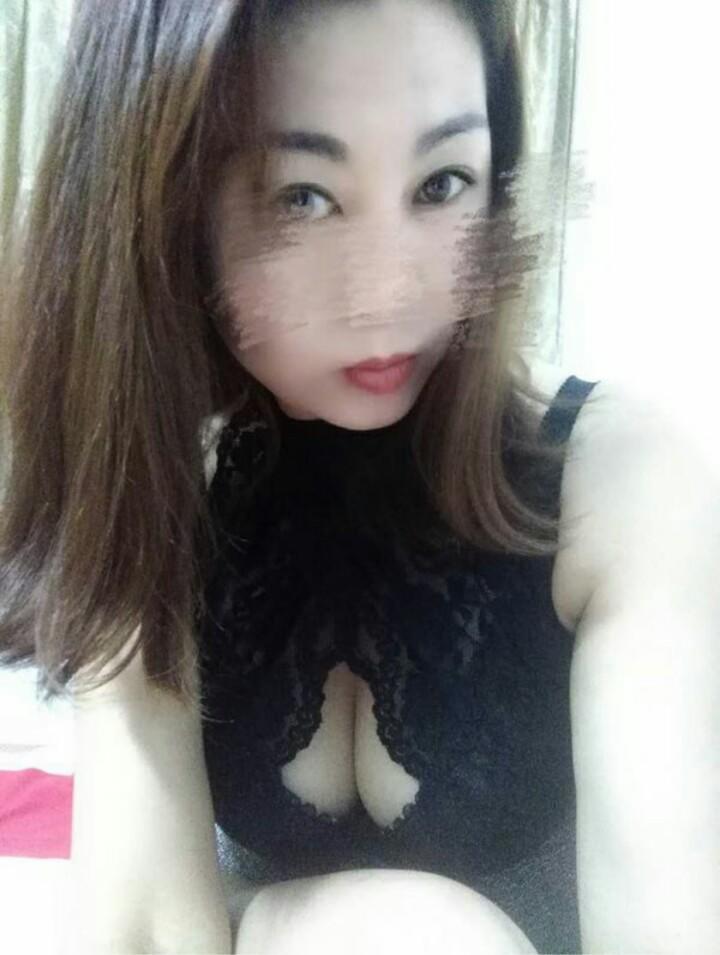 丰满妹子推荐 第1张