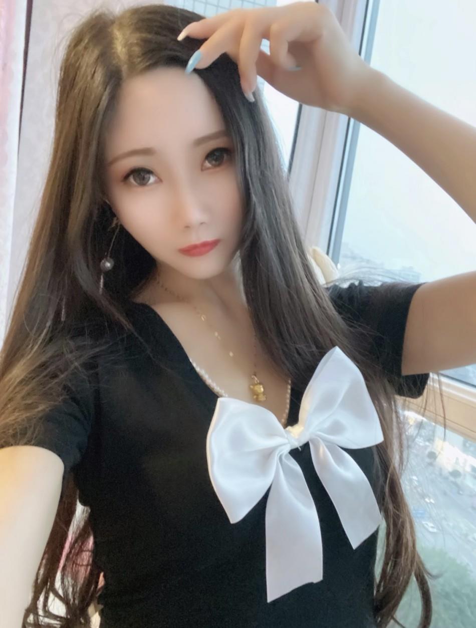 名富长腿嫩妹体验记 第2张
