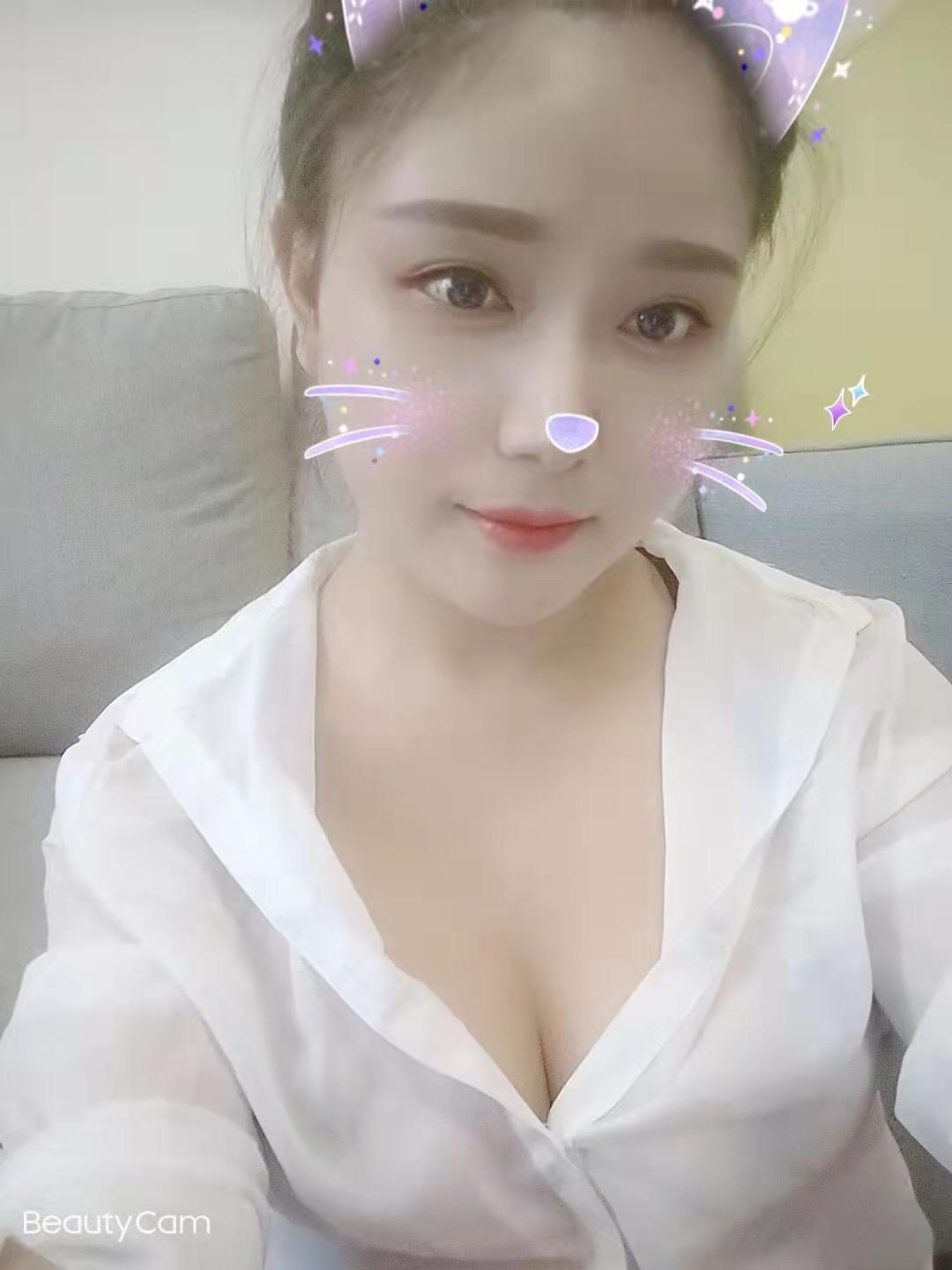 柳飘飘，迷人的屁股，美美的腿 第1张