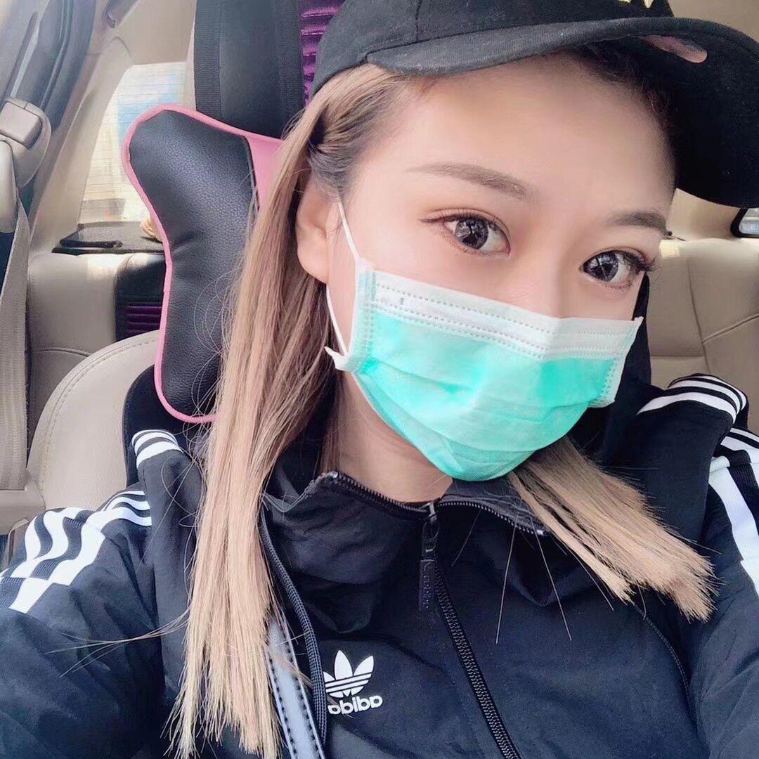 后入翘臀美女寻欢记 第2张